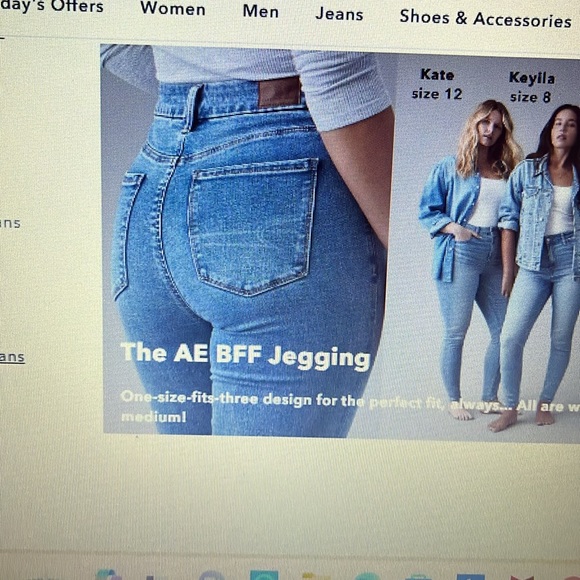 american eagel Pants - American Eagle Outfitters shorts with 2 front pockets and zipper w/button.